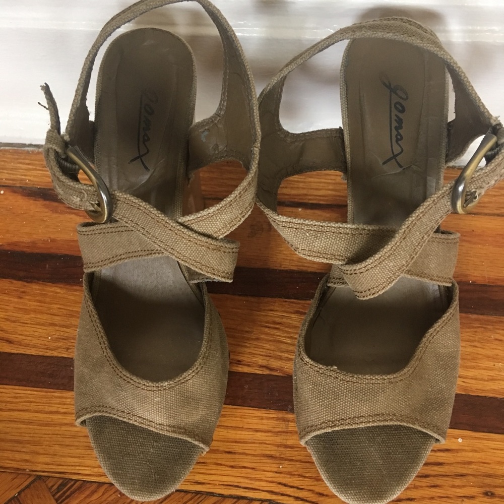 Taupe canvas high heel sandal